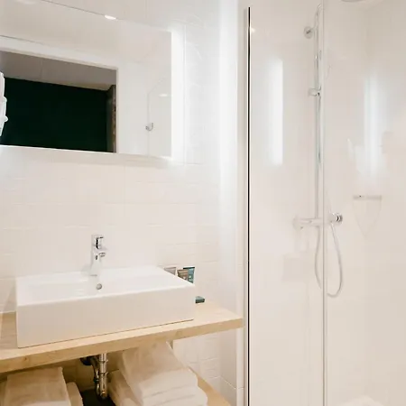 YAYS Amsterdam Docklands Aparthotel Buitenkant foto