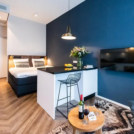 YAYS Amsterdam Docklands Aparthotel Buitenkant foto