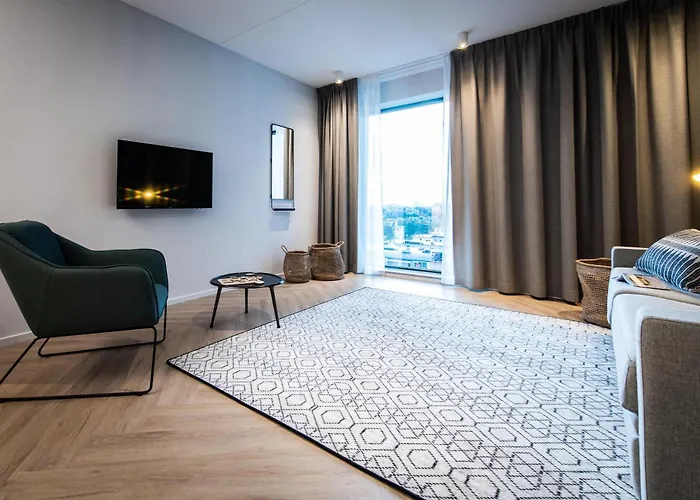 YAYS Amsterdam Docklands
