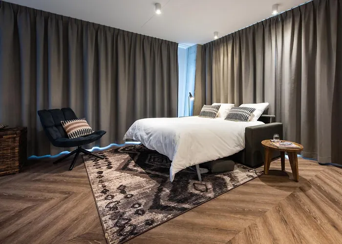 Numa Amsterdam Docklands